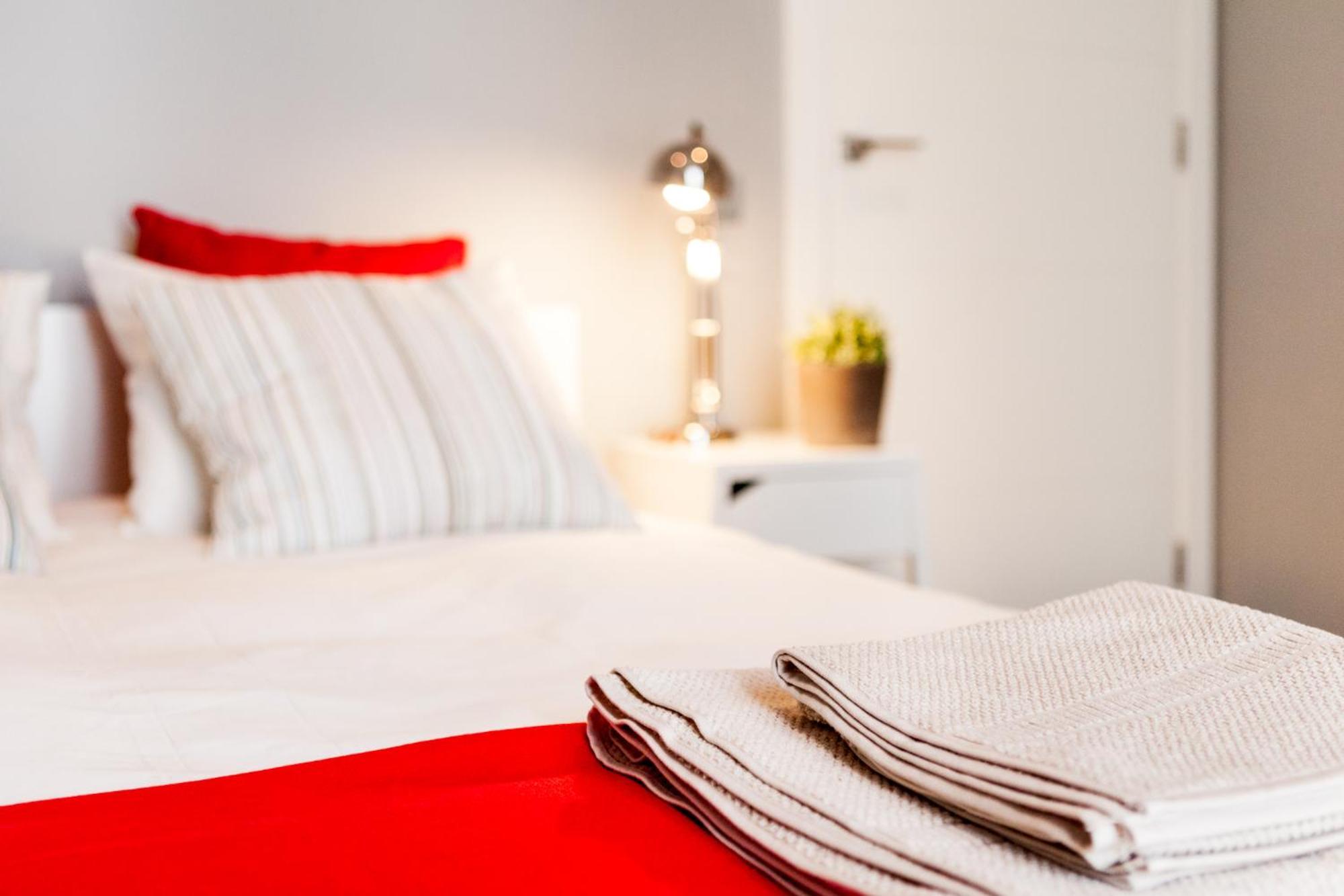 Bo&Co Apartments Sitges Bagian luar foto
